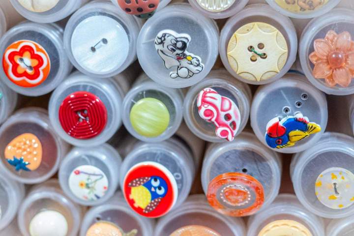  Boutons pour réparation de vêtement et broderie Aubière